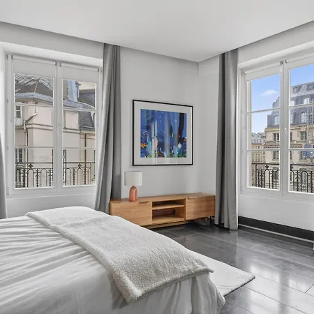 Des Victoires Luxury