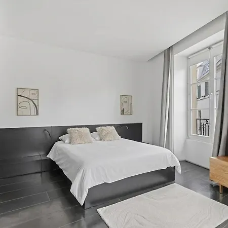 Apartment Des Victoires Luxury Paris